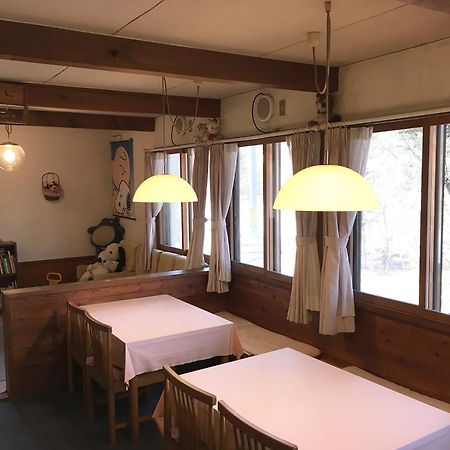 Pension Newman Karuizawa Exteriör bild